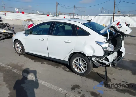 2016 Ford Focus Se z USA, uszkodzony, nr VIN 1FADP3F25GL269262